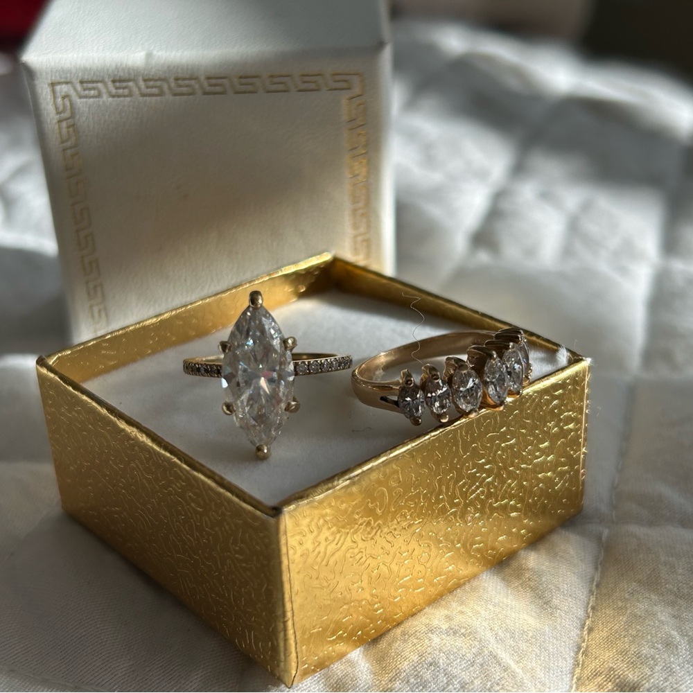 Elegant Gold and Silver Women's Ring Set
